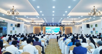 Toàn cảnh Hội nghị.