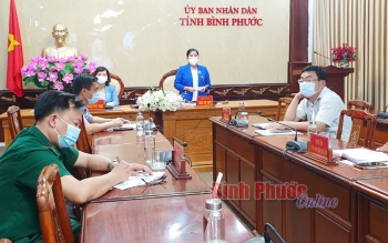 Phó bí thư Tỉnh ủy, Chủ tịch UBND tỉnh Trần Tuệ Hiền yêu cầu phải đặc biệt lưu ý đến nguy cơ lây nhiễm trong các khu điều trị F0