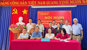 Các đơn vị ký kết giao ước thi đua năm 2025