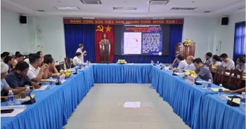 Tham dự có Phó Chủ tịch UBND tỉnh Nguyên Hữu Tháp; Chuyên gia Viện khoa học Trái Đất; lãnh đạo các Sở, ban, ngành, đoàn thể, các huyện, thành phố.