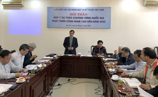 TS Phan Tùng Mậu – Phó chủ tịch Liên hiệp Hội Việt Nam phát biểu khai mạc tại hội thảo