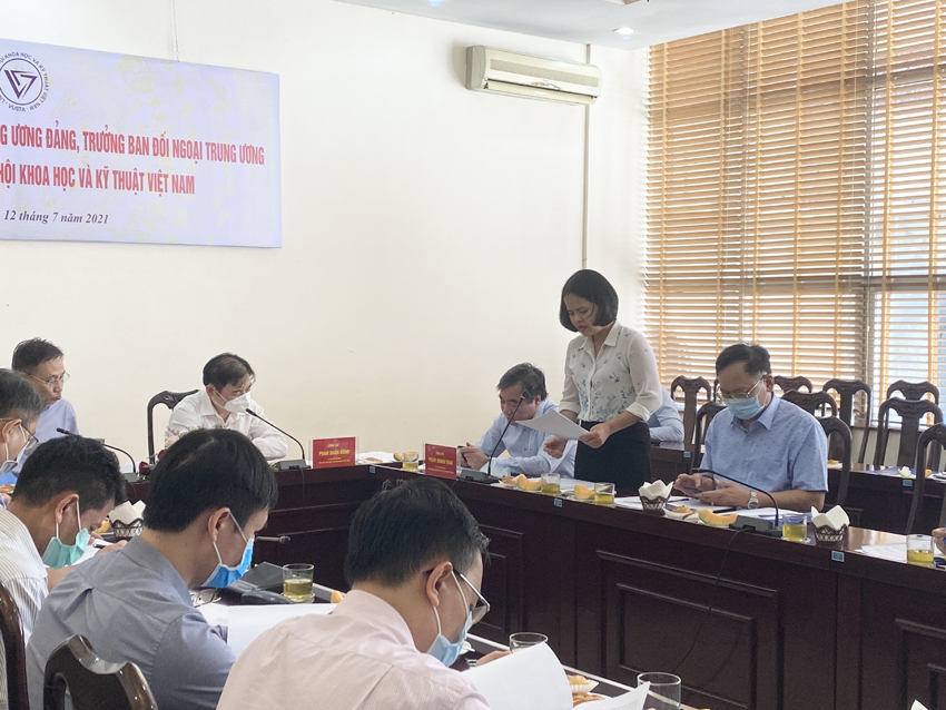 Đồng chí Dương Thị Nga – Trưởng ban Hợp tác Quốc tế, Vusta