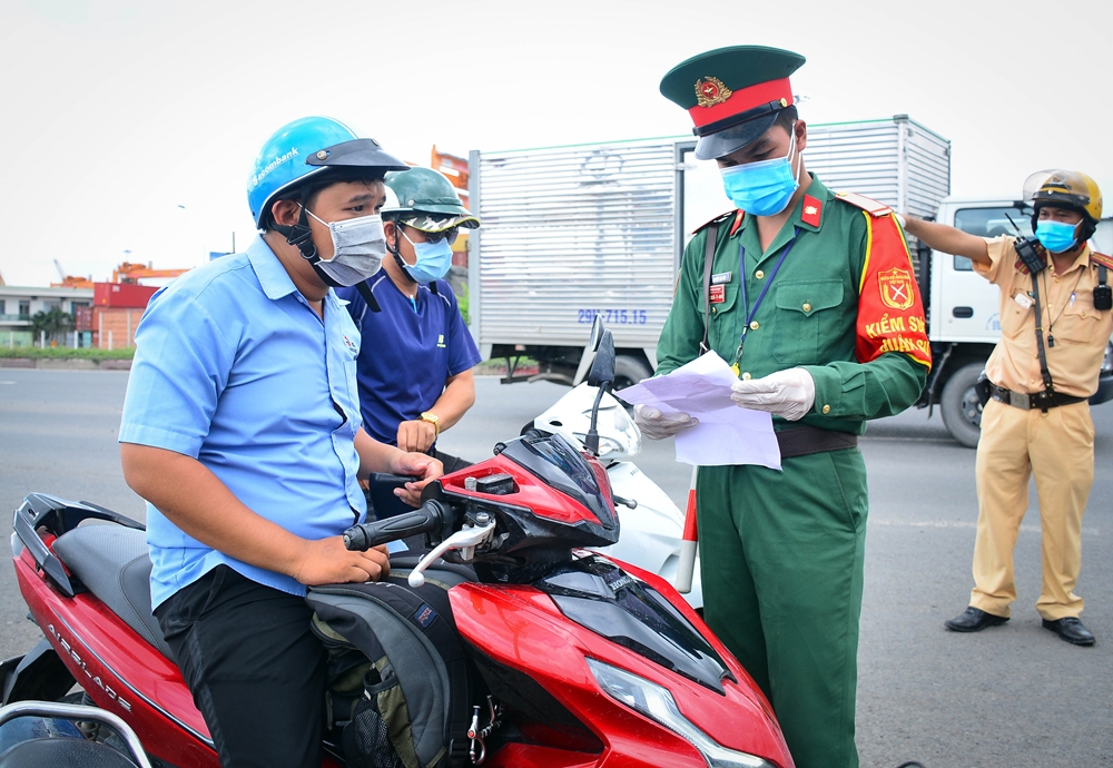 Thủ tướng Chính phủ yêu cầu tiếp tục kiểm soát người ra, vào thành phố Hồ Chí Minh và các tỉnh Bình Dương, Đồng Nai, Long An. Ảnh: baochinhphu.vn