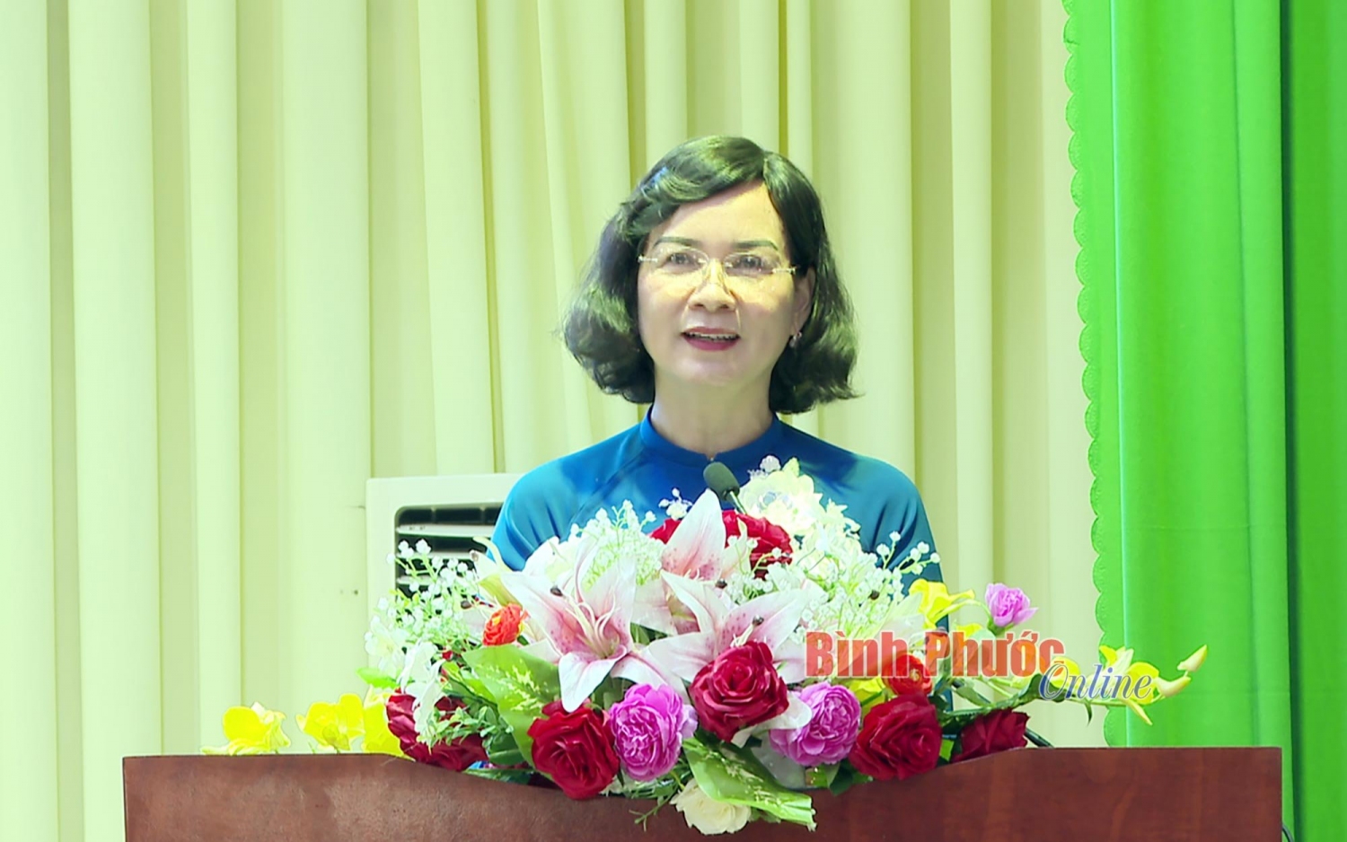 Ủy viên Ban Thường vụ Tỉnh ủy, Phó Chủ tịch UBND tỉnh Trần Tuyết Minh phát động cuộc thi lần thứ XVI