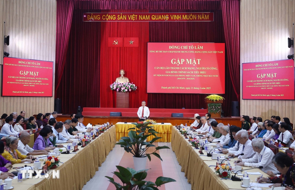 Tổng Bí thư Tô Lâm phát biểu tại buổi gặp mặt - Ảnh: Thống Nhất/TTXVN